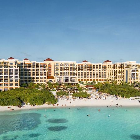 Hotel The Ritz-Carlton, Aruba Palm Beach Exterior foto