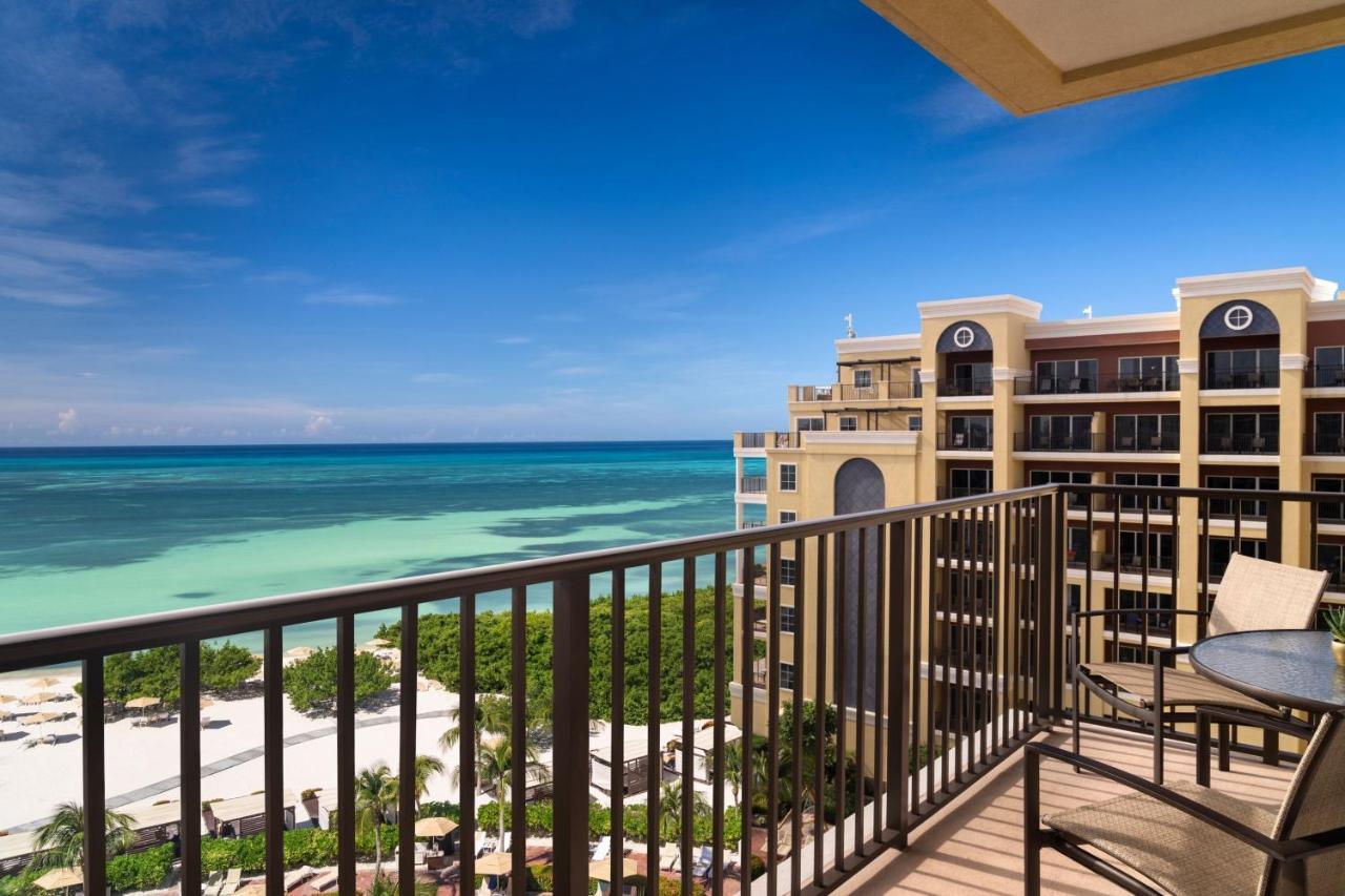 Hotel The Ritz-Carlton, Aruba Palm Beach Exterior foto